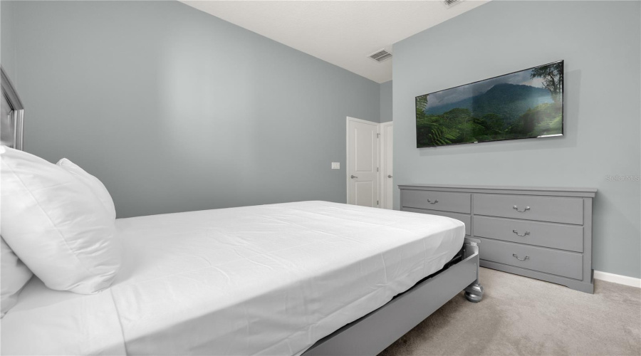 KISSIMMEE, Florida 34746, 12 Bedrooms Bedrooms, ,11 BathroomsBathrooms,Residential,For Sale,RAMA,0,MFRO6374628