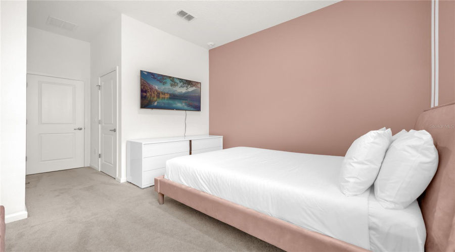 KISSIMMEE, Florida 34746, 12 Bedrooms Bedrooms, ,11 BathroomsBathrooms,Residential,For Sale,RAMA,0,MFRO6374628