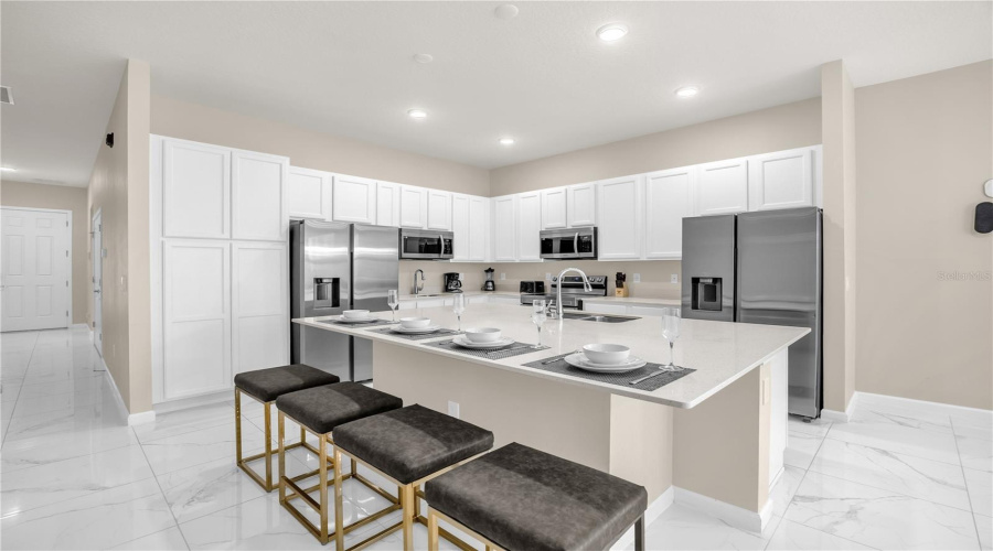 KISSIMMEE, Florida 34746, 12 Bedrooms Bedrooms, ,11 BathroomsBathrooms,Residential,For Sale,RAMA,0,MFRO6374628