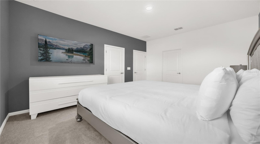 KISSIMMEE, Florida 34746, 12 Bedrooms Bedrooms, ,11 BathroomsBathrooms,Residential,For Sale,RAMA,0,MFRO6374628