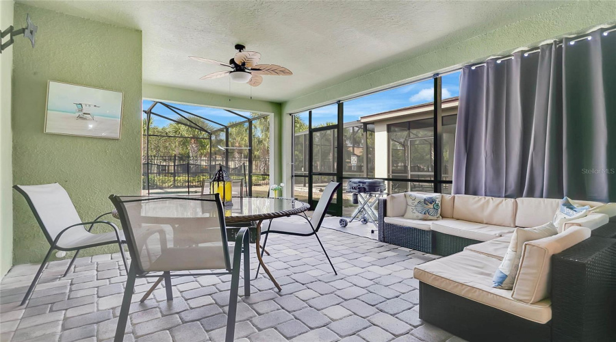 KISSIMMEE, Florida 34747, 7 Bedrooms Bedrooms, ,6 BathroomsBathrooms,Residential,For Sale,AMELIA DOWNS,0,MFRO6302469