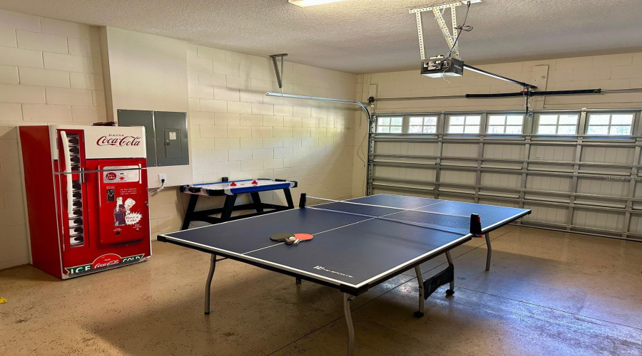 KISSIMMEE, Florida 34747, 8 Bedrooms Bedrooms, ,6 BathroomsBathrooms,Residential,For Sale,NICE,0,MFRO6373602