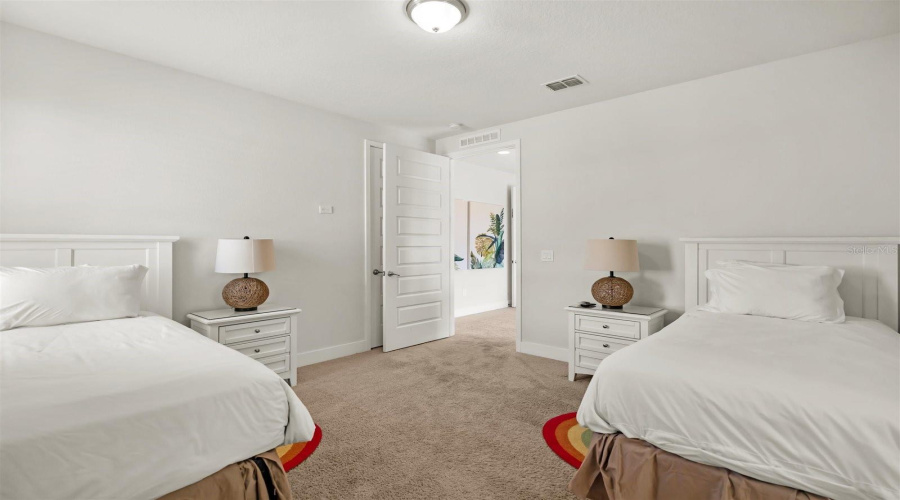 KISSIMMEE, Florida 34747, 6 Bedrooms Bedrooms, ,6 BathroomsBathrooms,Residential,For Sale,MARKER AVE,0,MFRO6375250