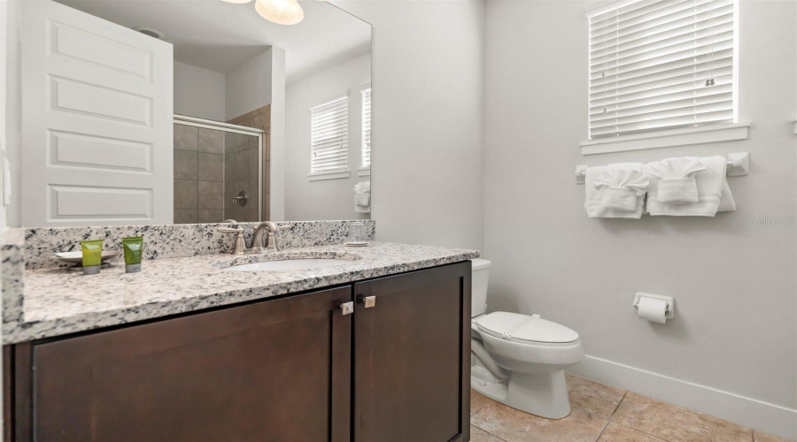 KISSIMMEE, Florida 34747, 6 Bedrooms Bedrooms, ,6 BathroomsBathrooms,Residential,For Sale,MARKER AVE,0,MFRO6375250