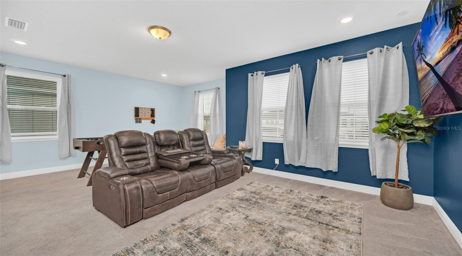 KISSIMMEE, Florida 34747, 4 Bedrooms Bedrooms, ,3 BathroomsBathrooms,Residential,For Sale,SOUTHFIELD,0,MFRO6324507