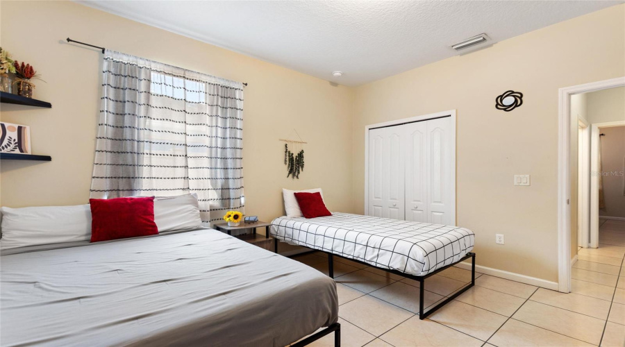 DAVENPORT, Florida 33837, 4 Bedrooms Bedrooms, ,3 BathroomsBathrooms,Residential,For Sale,CAPTAIN HOOK,0,MFRL4958942