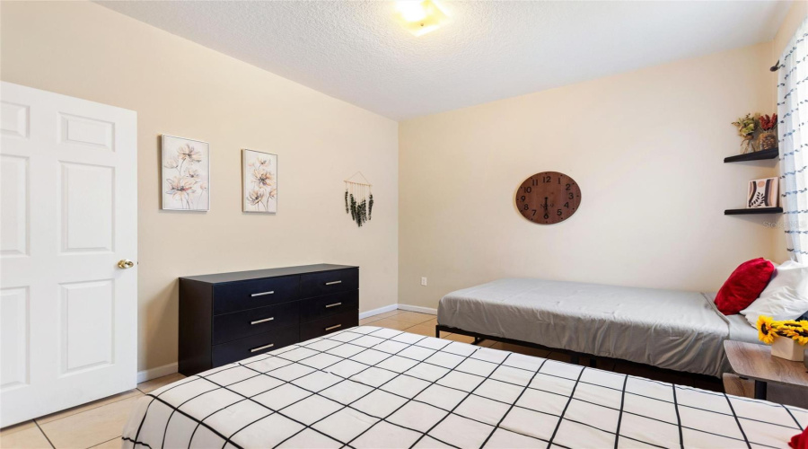 DAVENPORT, Florida 33837, 4 Bedrooms Bedrooms, ,3 BathroomsBathrooms,Residential,For Sale,CAPTAIN HOOK,0,MFRL4958942