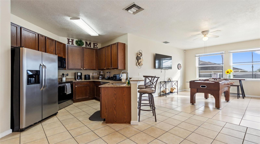 DAVENPORT, Florida 33837, 4 Bedrooms Bedrooms, ,3 BathroomsBathrooms,Residential,For Sale,CAPTAIN HOOK,0,MFRL4958942