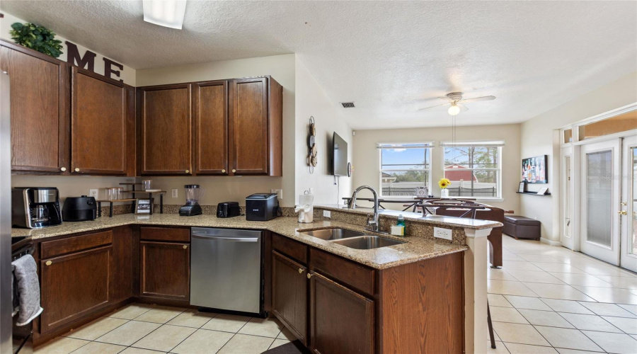 DAVENPORT, Florida 33837, 4 Bedrooms Bedrooms, ,3 BathroomsBathrooms,Residential,For Sale,CAPTAIN HOOK,0,MFRL4958942