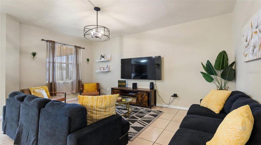 DAVENPORT, Florida 33837, 4 Bedrooms Bedrooms, ,3 BathroomsBathrooms,Residential,For Sale,CAPTAIN HOOK,0,MFRL4958942