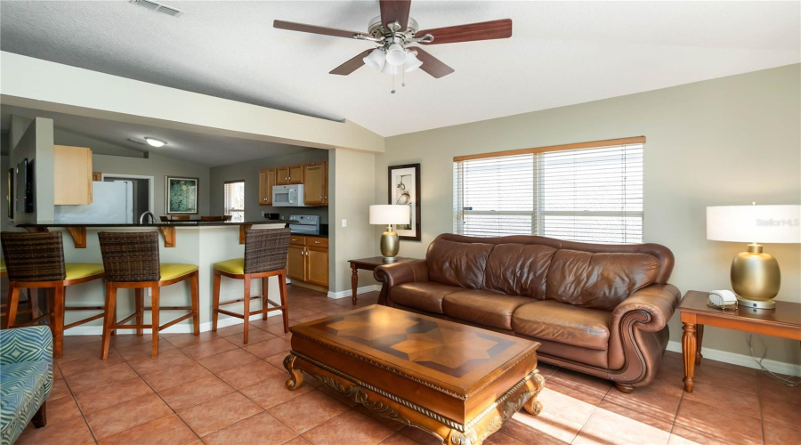 DAVENPORT, Florida 33897, 4 Bedrooms Bedrooms, ,2 BathroomsBathrooms,Residential,For Sale,JOCELYN,0,MFRS5142156