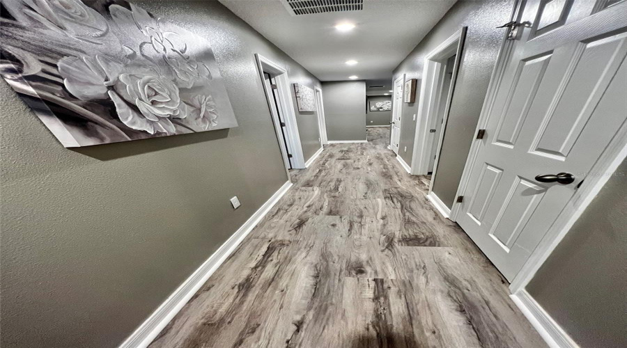 KISSIMMEE, Florida 34747, 6 Bedrooms Bedrooms, ,4 BathroomsBathrooms,Residential,For Sale,AMELIA DOWNS,0,MFRTB8466752