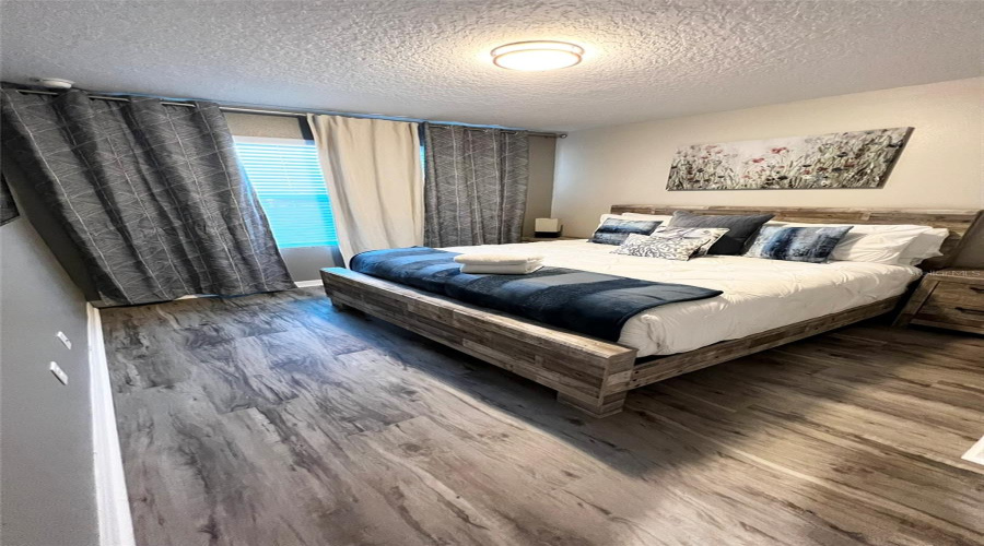 KISSIMMEE, Florida 34747, 6 Bedrooms Bedrooms, ,4 BathroomsBathrooms,Residential,For Sale,AMELIA DOWNS,0,MFRTB8466752