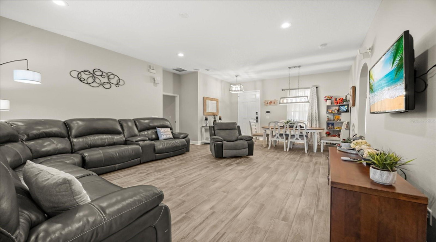 REUNION, Florida 34747, 3 Bedrooms Bedrooms, ,2 BathroomsBathrooms,Residential,For Sale,SOIREE,0,MFRO6374732