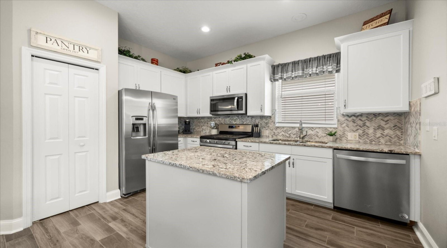 REUNION, Florida 34747, 3 Bedrooms Bedrooms, ,2 BathroomsBathrooms,Residential,For Sale,SOIREE,0,MFRO6374732