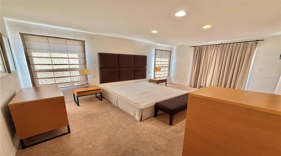 KISSIMMEE, Florida 34746, 4 Bedrooms Bedrooms, ,3 BathroomsBathrooms,Residential,For Sale,COUPE,0,MFRS5142492