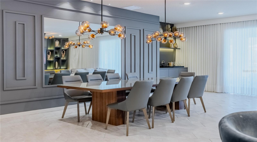 DAVENPORT, Florida 33897, 10 Bedrooms Bedrooms, ,8 BathroomsBathrooms,Residential,For Sale,LELANI,0,MFRO6376930