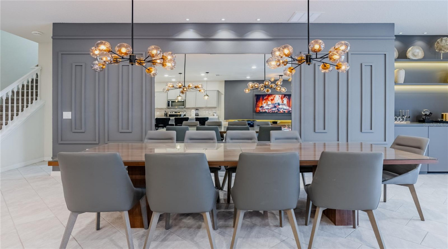 DAVENPORT, Florida 33897, 10 Bedrooms Bedrooms, ,8 BathroomsBathrooms,Residential,For Sale,LELANI,0,MFRO6376930