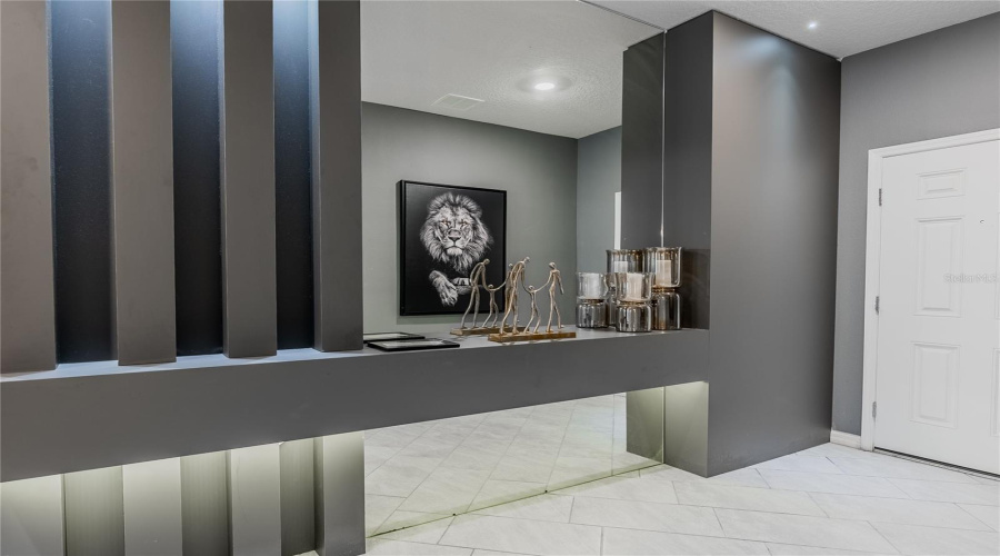 DAVENPORT, Florida 33897, 10 Bedrooms Bedrooms, ,8 BathroomsBathrooms,Residential,For Sale,LELANI,0,MFRO6376930