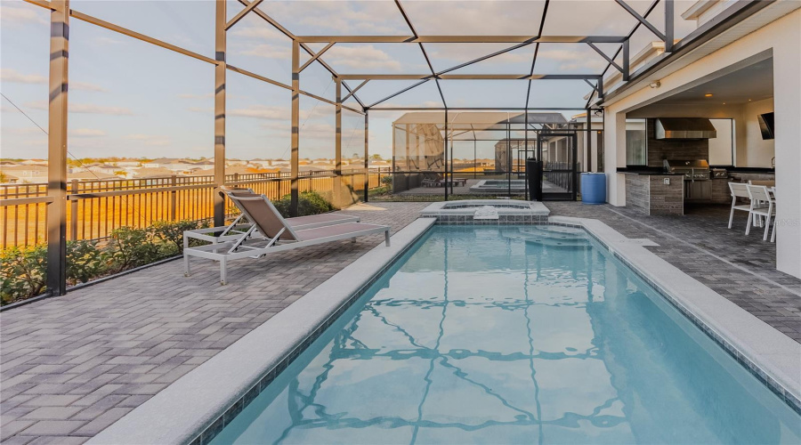 DAVENPORT, Florida 33897, 10 Bedrooms Bedrooms, ,8 BathroomsBathrooms,Residential,For Sale,LELANI,0,MFRO6376930