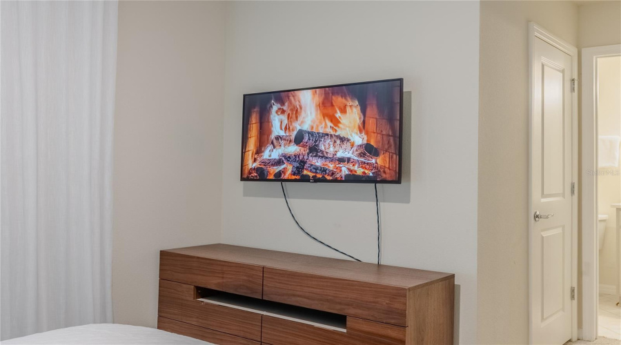 DAVENPORT, Florida 33897, 10 Bedrooms Bedrooms, ,8 BathroomsBathrooms,Residential,For Sale,LELANI,0,MFRO6376930