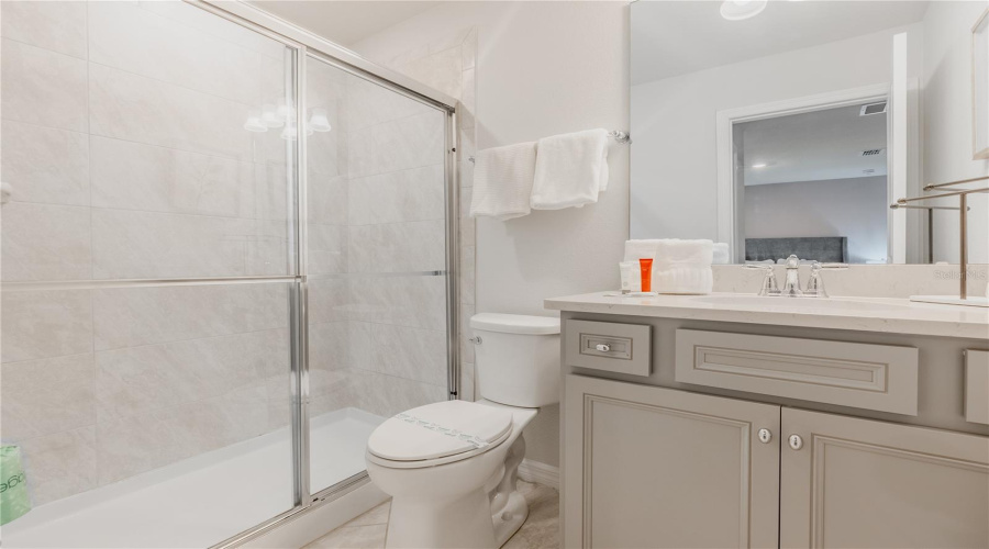 DAVENPORT, Florida 33897, 10 Bedrooms Bedrooms, ,8 BathroomsBathrooms,Residential,For Sale,LELANI,0,MFRO6376930