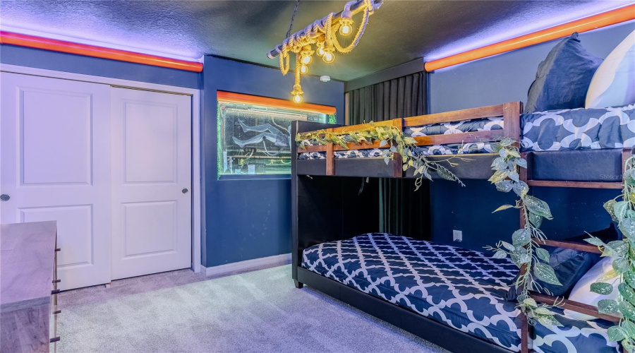 DAVENPORT, Florida 33897, 10 Bedrooms Bedrooms, ,8 BathroomsBathrooms,Residential,For Sale,LELANI,0,MFRO6376930