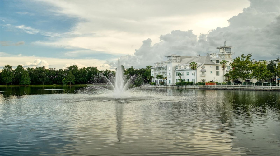 Hotel and Lake Downtown