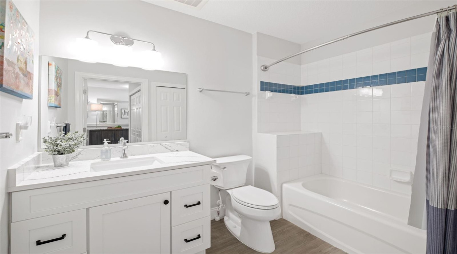 Full Bath Next to Bedroom #2