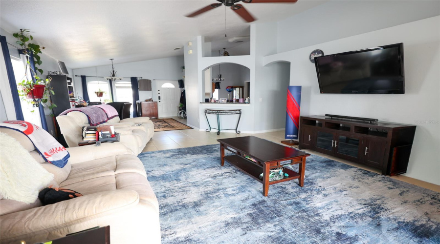 DAVENPORT, Florida 33897, 4 Bedrooms Bedrooms, ,2 BathroomsBathrooms,Residential,For Sale,TROON,0,MFRO6377254