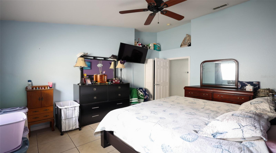 DAVENPORT, Florida 33897, 4 Bedrooms Bedrooms, ,2 BathroomsBathrooms,Residential,For Sale,TROON,0,MFRO6377254