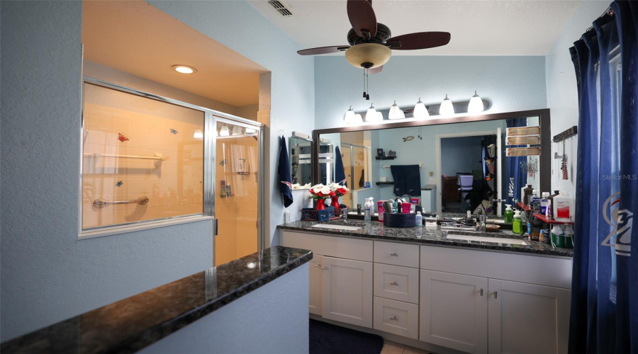 DAVENPORT, Florida 33897, 4 Bedrooms Bedrooms, ,2 BathroomsBathrooms,Residential,For Sale,TROON,0,MFRO6377254