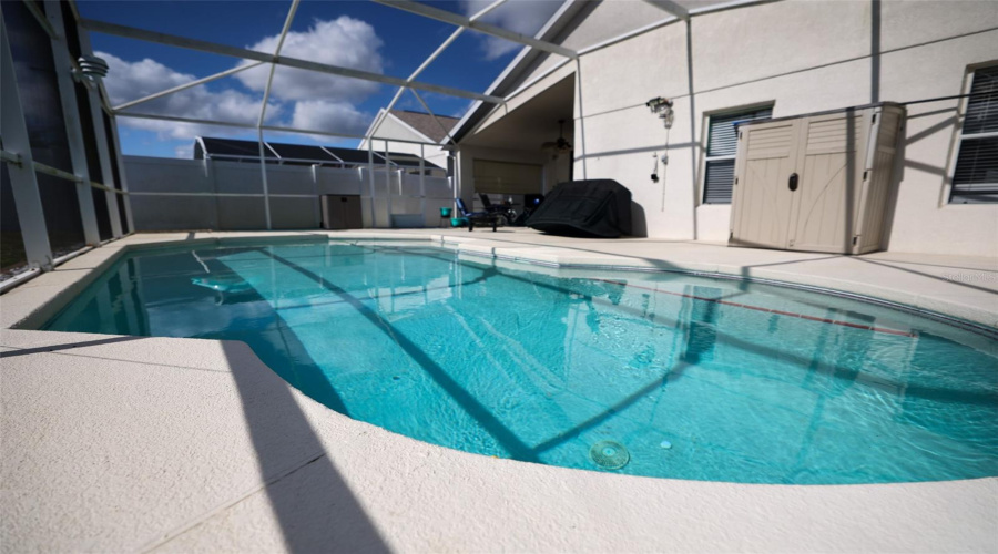 DAVENPORT, Florida 33897, 4 Bedrooms Bedrooms, ,2 BathroomsBathrooms,Residential,For Sale,TROON,0,MFRO6377254