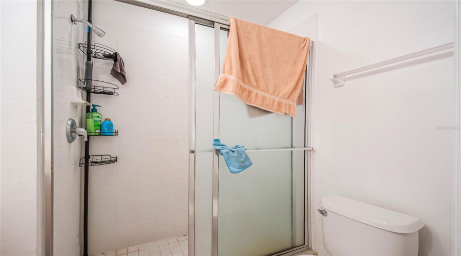 KISSIMMEE, Florida 34746, 4 Bedrooms Bedrooms, ,3 BathroomsBathrooms,Residential,For Sale,SEASONS,0,MFRO6377522