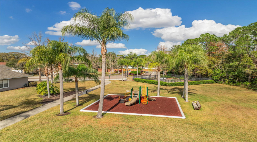 KISSIMMEE, Florida 34746, 4 Bedrooms Bedrooms, ,3 BathroomsBathrooms,Residential,For Sale,SEASONS,0,MFRO6377522