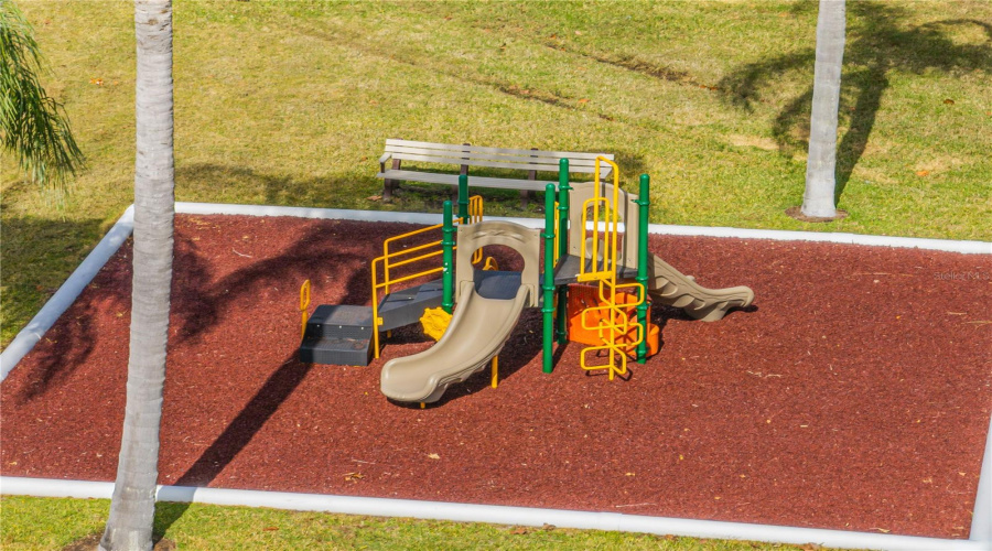 KISSIMMEE, Florida 34746, 4 Bedrooms Bedrooms, ,3 BathroomsBathrooms,Residential,For Sale,SEASONS,0,MFRO6377522