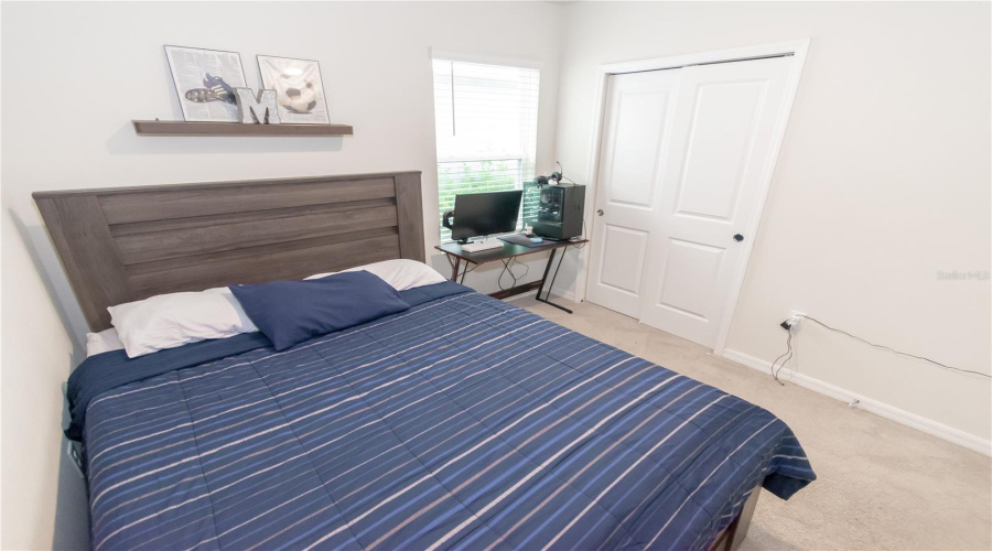 KISSIMMEE, Florida 34746, 4 Bedrooms Bedrooms, ,2 BathroomsBathrooms,Residential,For Sale,ROYAL POINT,0,MFRS5141885