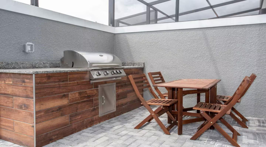 KISSIMMEE, Florida 34746, 4 Bedrooms Bedrooms, ,3 BathroomsBathrooms,Residential,For Sale,LE REVE,0,MFRA4674611