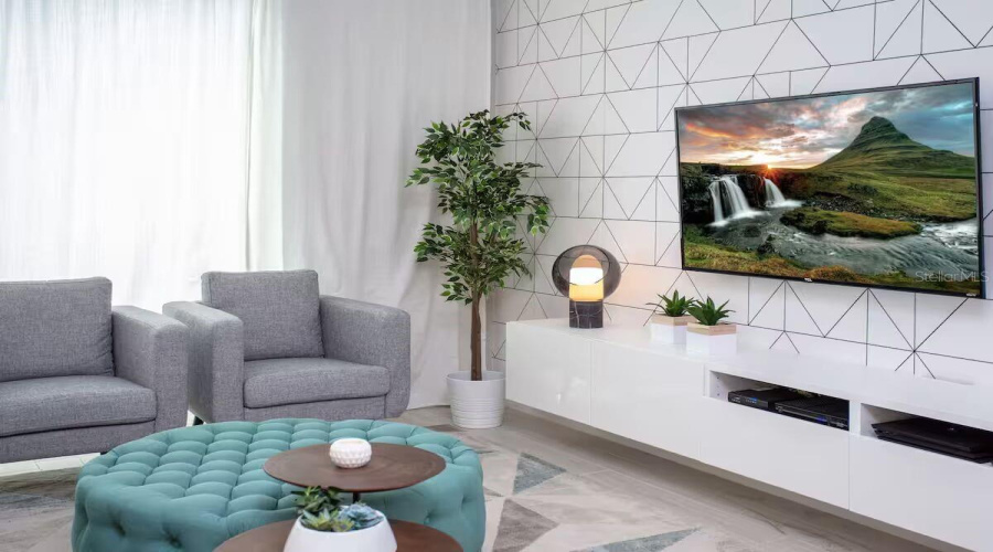 KISSIMMEE, Florida 34746, 4 Bedrooms Bedrooms, ,3 BathroomsBathrooms,Residential,For Sale,LE REVE,0,MFRA4674611