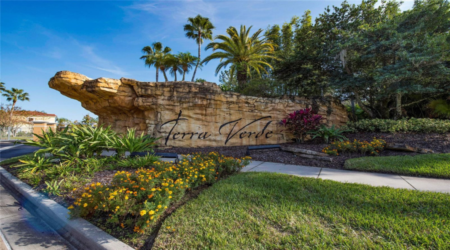 KISSIMMEE, Florida 34746, 4 Bedrooms Bedrooms, ,3 BathroomsBathrooms,Residential,For Sale,ORMOND BEACH,0,MFRS5142668