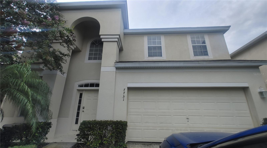 KISSIMMEE, Florida 34747, 6 Bedrooms Bedrooms, ,4 BathroomsBathrooms,Residential,For Sale,BASNETT,0,MFRO6377645