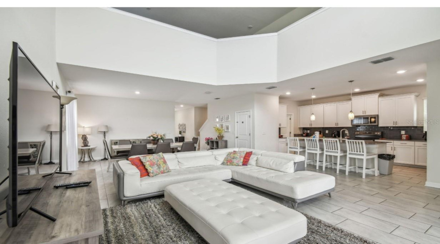 KISSIMMEE, Florida 34746, 5 Bedrooms Bedrooms, ,5 BathroomsBathrooms,Residential,For Sale,BOOKMARK,0,MFRO6377666