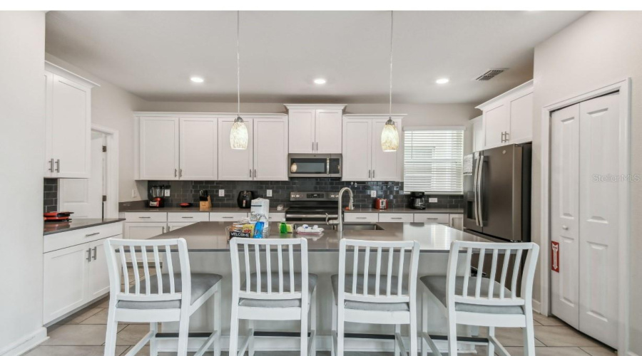 KISSIMMEE, Florida 34746, 5 Bedrooms Bedrooms, ,5 BathroomsBathrooms,Residential,For Sale,BOOKMARK,0,MFRO6377666