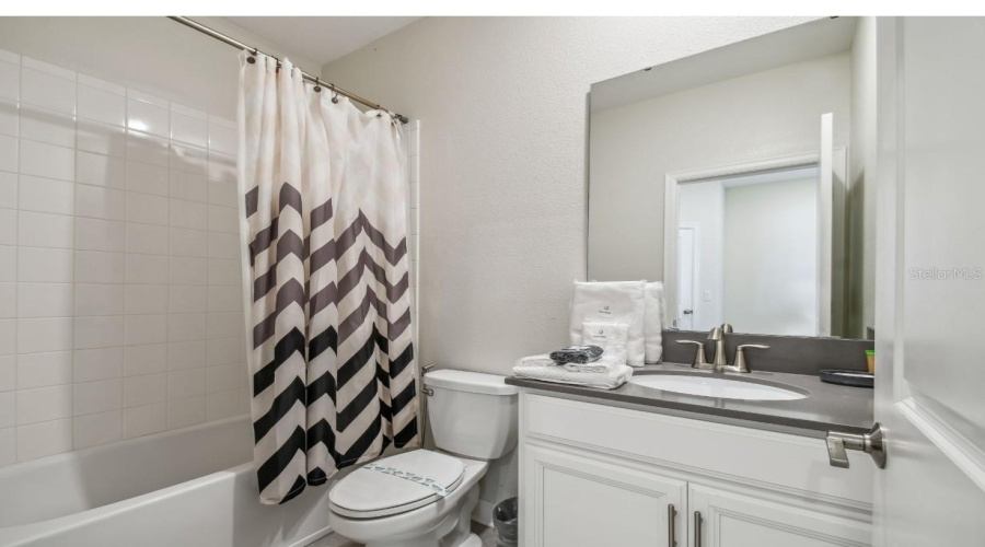 KISSIMMEE, Florida 34746, 5 Bedrooms Bedrooms, ,5 BathroomsBathrooms,Residential,For Sale,BOOKMARK,0,MFRO6377666