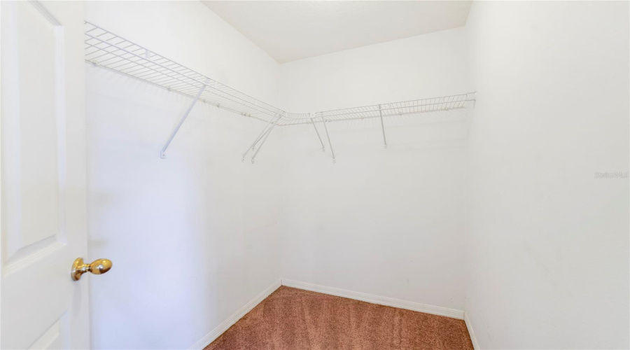 DAVENPORT, Florida 33896, 3 Bedrooms Bedrooms, ,2 BathroomsBathrooms,Residential,For Sale,PARADISE WOODS,0,MFRO6377687