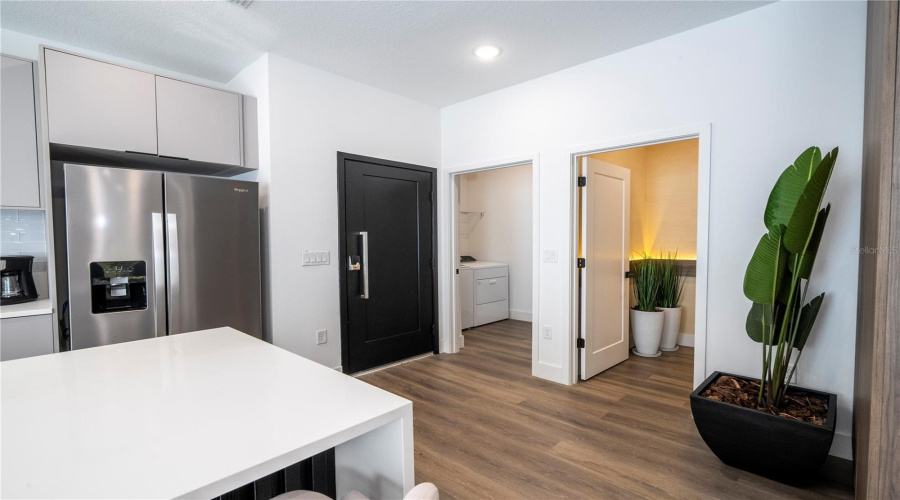 KISSIMMEE, Florida 34747, 5 Bedrooms Bedrooms, ,4 BathroomsBathrooms,Residential,For Sale,SANTORINI,0,MFRO6377690