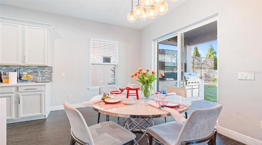 ORLANDO, Florida 32836, 5 Bedrooms Bedrooms, ,4 BathroomsBathrooms,Residential,For Sale,LUDINGTON,0,MFRO6377060