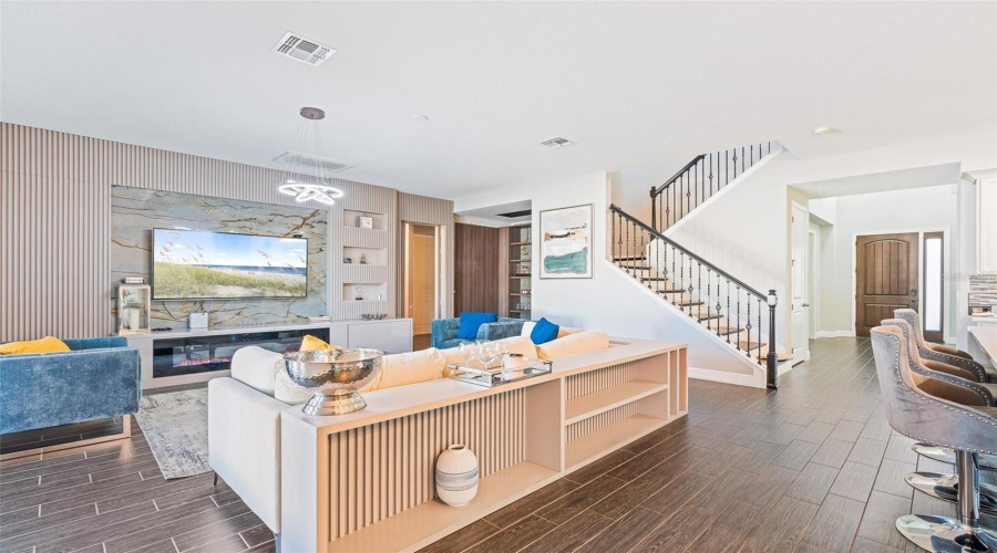 ORLANDO, Florida 32836, 5 Bedrooms Bedrooms, ,4 BathroomsBathrooms,Residential,For Sale,LUDINGTON,0,MFRO6377060