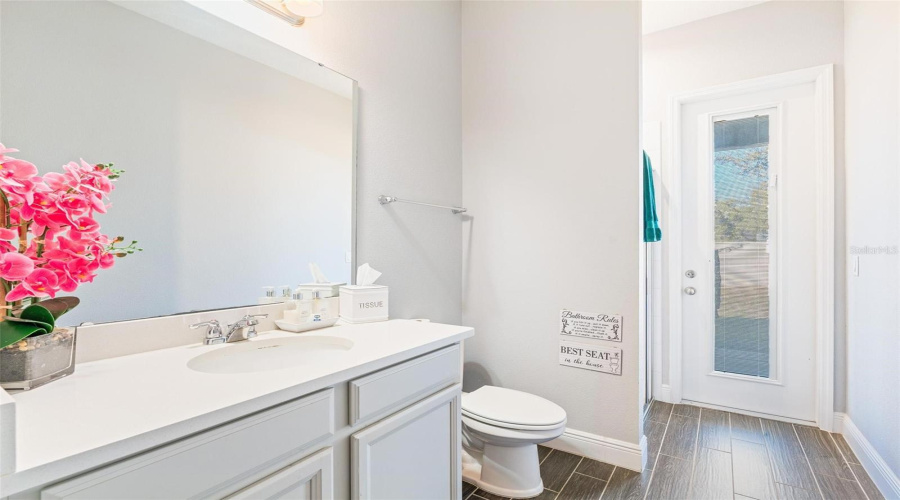 ORLANDO, Florida 32836, 5 Bedrooms Bedrooms, ,4 BathroomsBathrooms,Residential,For Sale,LUDINGTON,0,MFRO6377060