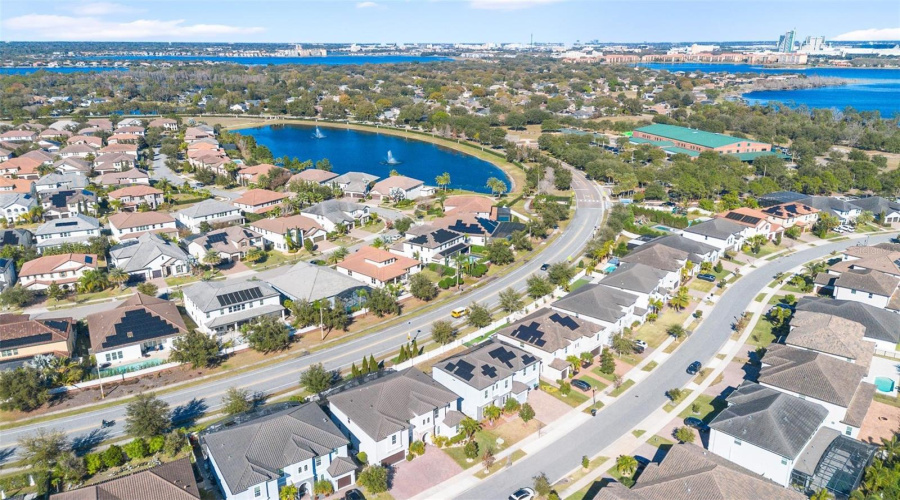 ORLANDO, Florida 32836, 5 Bedrooms Bedrooms, ,4 BathroomsBathrooms,Residential,For Sale,LUDINGTON,0,MFRO6377060